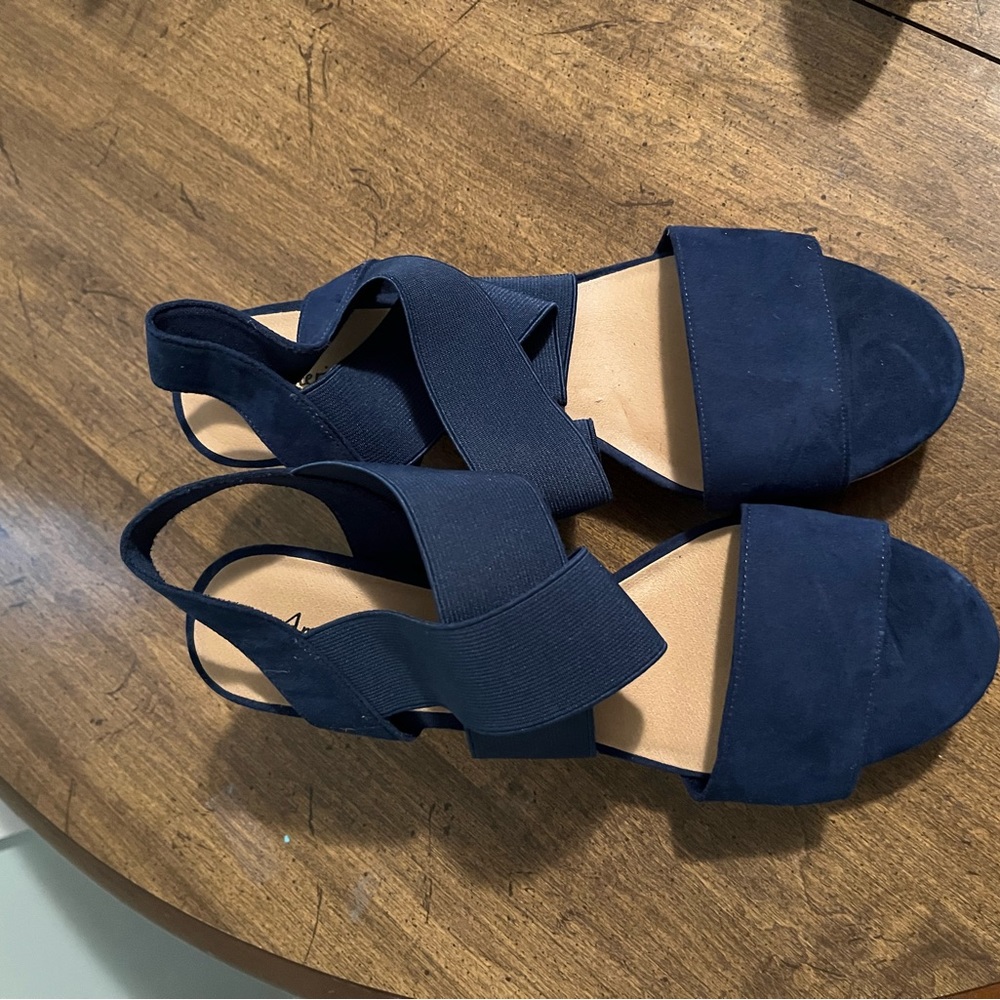 American Eagle cobalt blue wedges. Brand new. Size 11